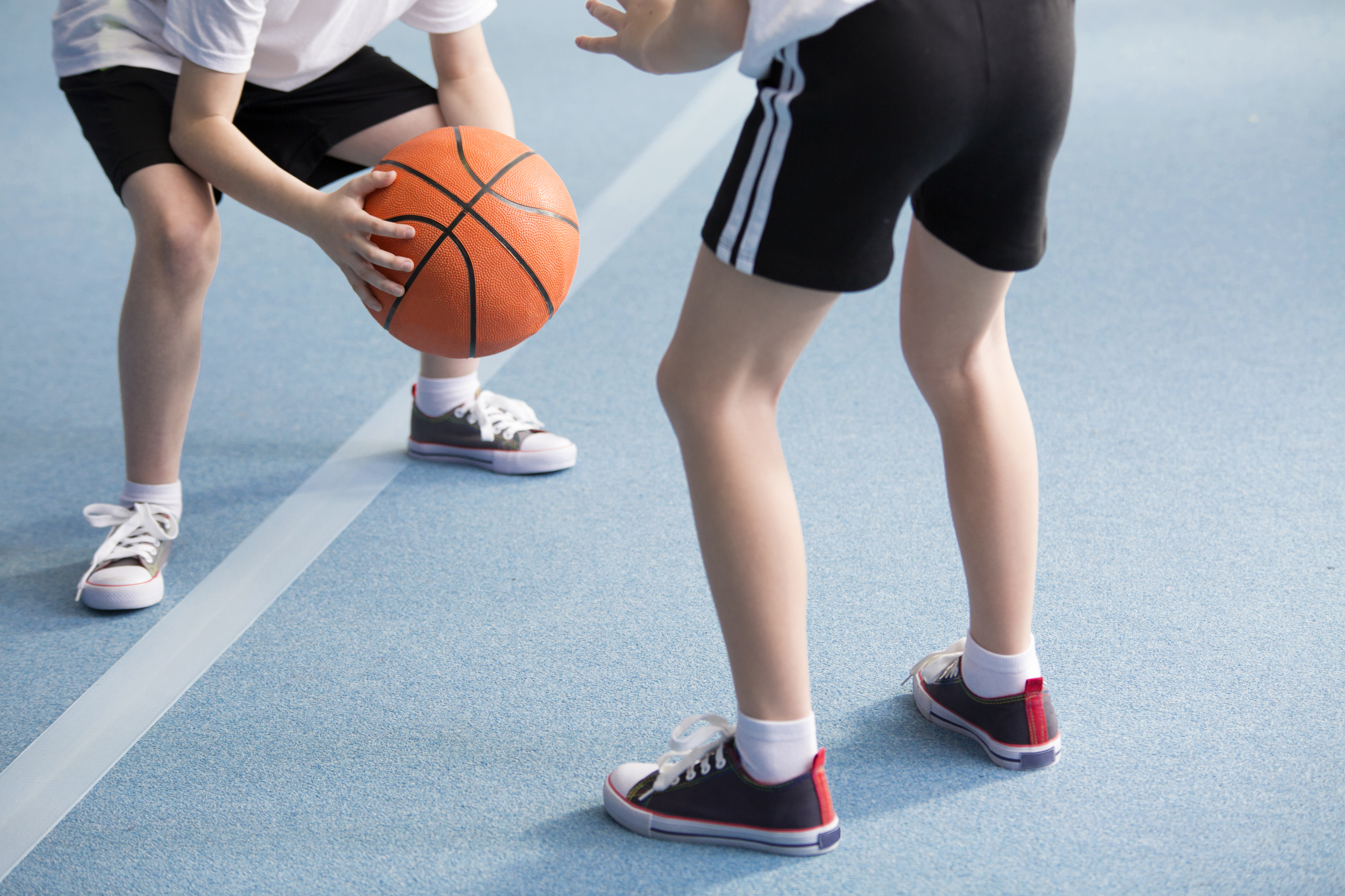 Escuela de baloncesto - Centro deportivo Amanecer